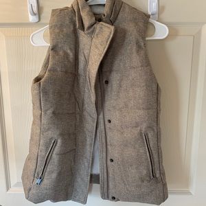 Banana Republic Marled Puffer Vest